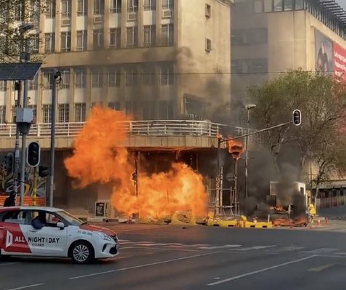 Gas explosion rocks Joburg CBD